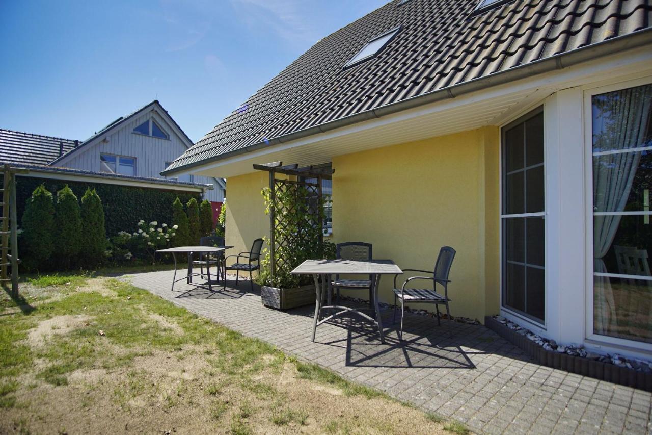 Nah Am Meer, Ruhige Lage, Gratis Nutzung Vom Ahoi Erlebnisbad Und Sauna In Sellin - Haus Inselblick Fewo 01 Goehren  Esterno foto