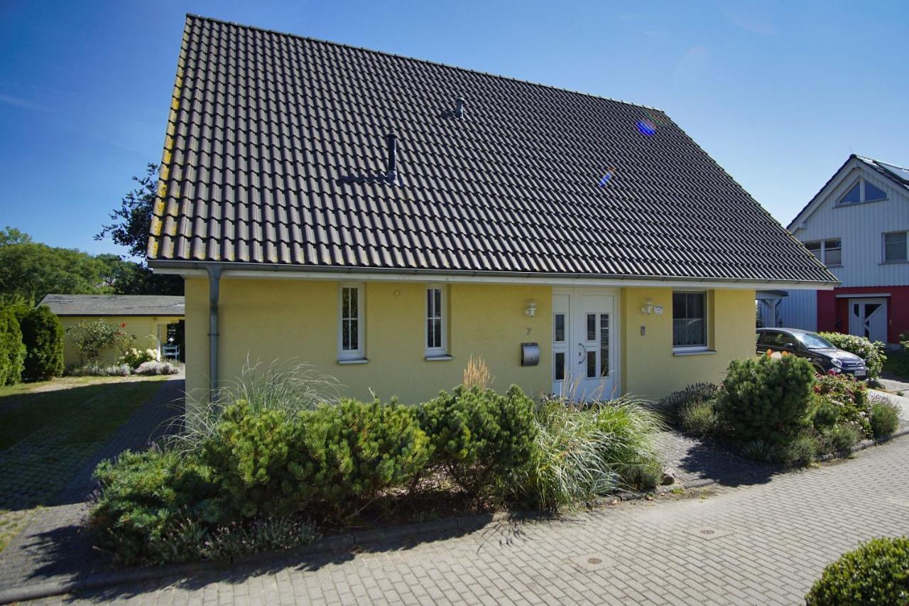 Nah Am Meer, Ruhige Lage, Gratis Nutzung Vom Ahoi Erlebnisbad Und Sauna In Sellin - Haus Inselblick Fewo 01 Goehren  Esterno foto