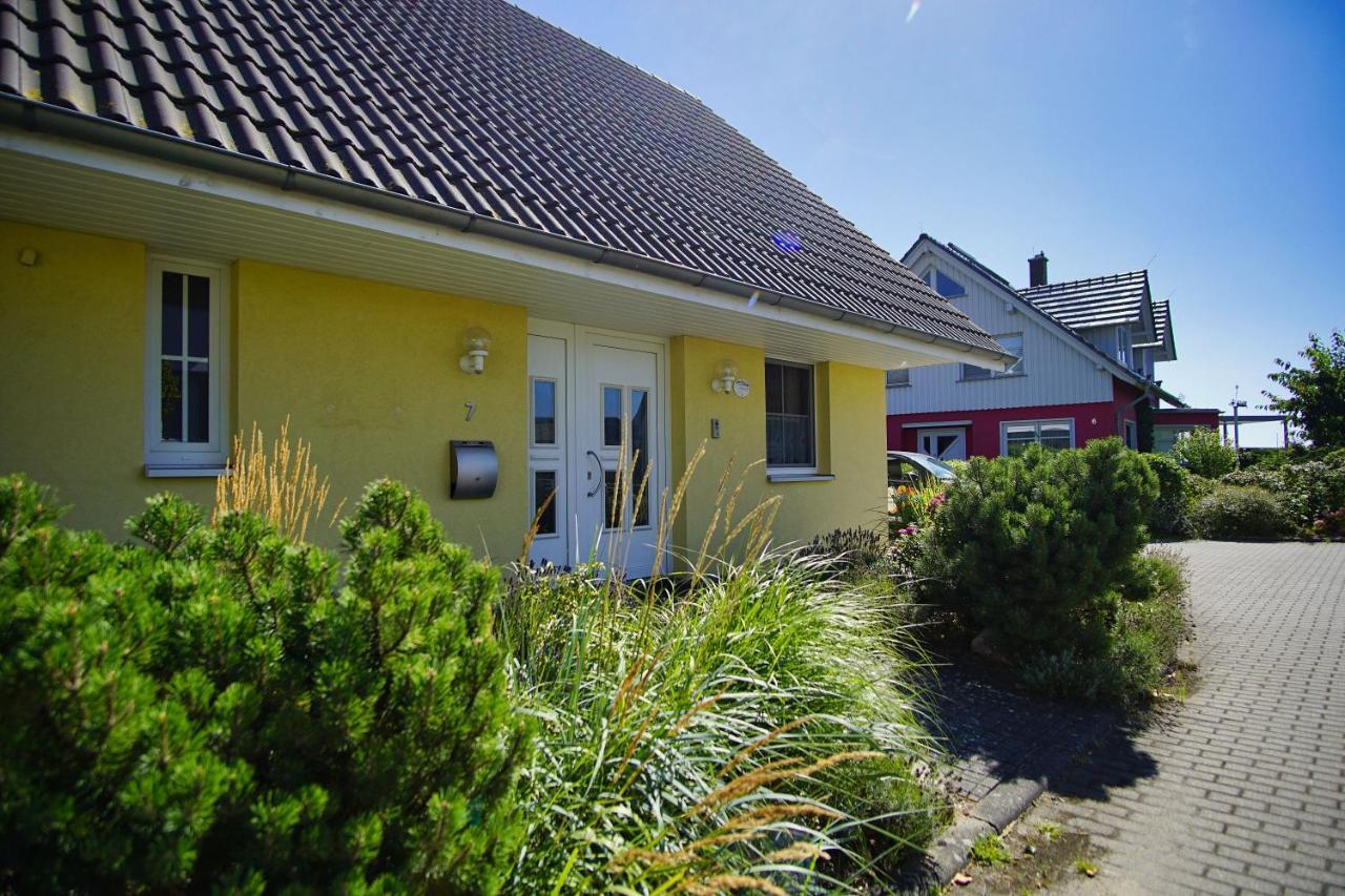 Nah Am Meer, Ruhige Lage, Gratis Nutzung Vom Ahoi Erlebnisbad Und Sauna In Sellin - Haus Inselblick Fewo 01 Goehren  Esterno foto